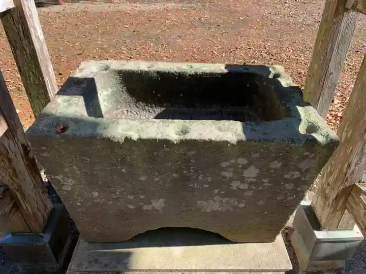 八幡神社の手水舎