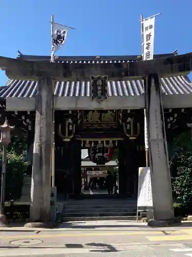 櫛田神社の山門