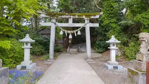 須須神社の鳥居