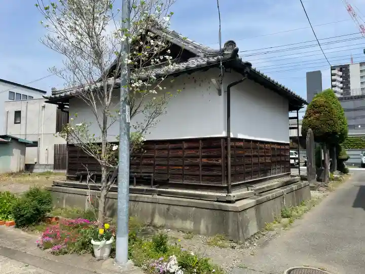 熊谷聖天宮の{uncategorized: "未分類", other: "その他", undefined: "問題あり", building: "その他建物", grave: "お墓", sacred_gate: "鳥居", guardian: "狛犬", statue: "像", buddha: "仏像", history: "歴史", nature: "自然", garden: "庭園", animal: "動物", pagoda: "塔", temizu: "手水舎", mountain_gate: "山門・神門", sanctuary: "本殿・本堂", subordinate: "末社・摂社", art: "芸術", scenery: "景色", jizo: "地蔵", ema: "絵馬", goshuin: "御朱印", omikuji: "おみくじ", items: "授与品その他", amulet: "お守り", goshuincho: "御朱印帳", eats: "食事", festival: "お祭り", votive_dance: "神楽", shichigosan: "七五三参", wedding: "結婚式", experience: "体験その他", initially: "初詣", around: "周辺", anti_infection: "感染症対策"}