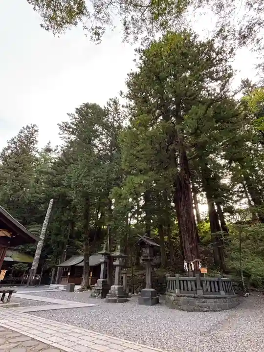 諏訪大社下社春宮(長野県)