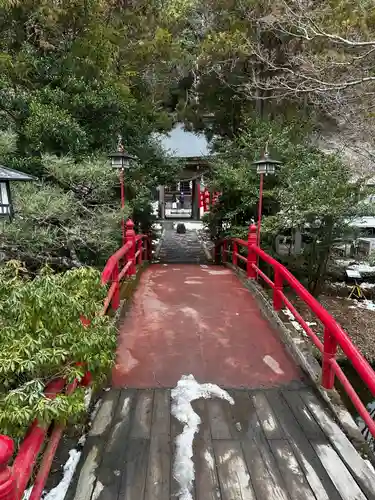 青麻神社の建物その他