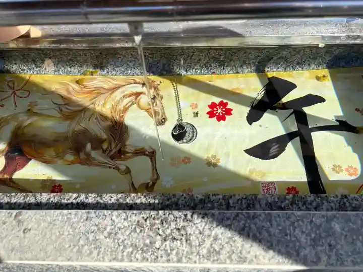 浅間神社の{uncategorized: "未分類", other: "その他", undefined: "問題あり", building: "その他建物", grave: "お墓", sacred_gate: "鳥居", guardian: "狛犬", statue: "像", buddha: "仏像", history: "歴史", nature: "自然", garden: "庭園", animal: "動物", pagoda: "塔", temizu: "手水舎", mountain_gate: "山門・神門", sanctuary: "本殿・本堂", subordinate: "末社・摂社", art: "芸術", scenery: "景色", jizo: "地蔵", ema: "絵馬", goshuin: "御朱印", omikuji: "おみくじ", items: "授与品その他", amulet: "お守り", goshuincho: "御朱印帳", eats: "食事", festival: "お祭り", votive_dance: "神楽", shichigosan: "七五三参", wedding: "結婚式", experience: "体験その他", initially: "初詣", around: "周辺", anti_infection: "感染症対策"}