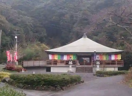 御橋観音寺の本殿・本堂