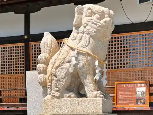 住吉神社の狛犬