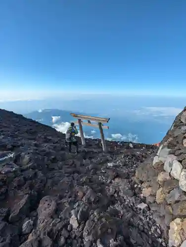 富士山頂上久須志神社(静岡県)