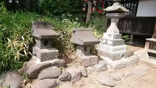 春日神社の末社