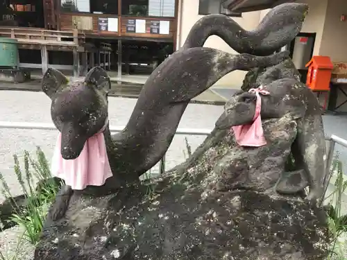 箭弓稲荷神社の狛犬