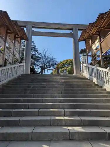 伊勢山皇大神宮の鳥居