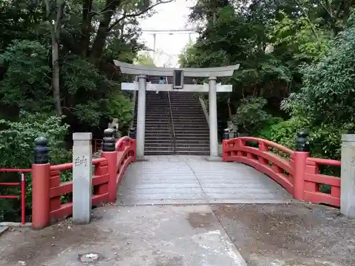 城山八幡宮の鳥居