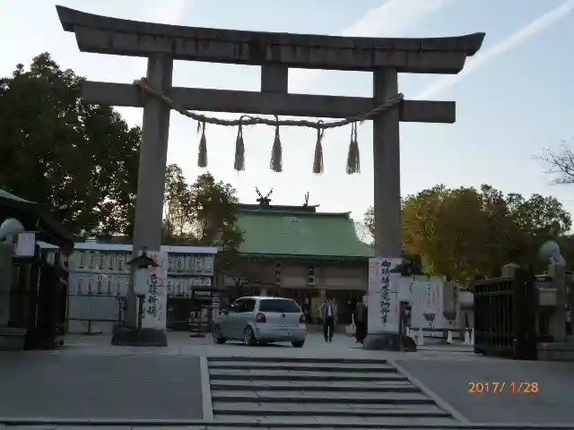 難波大社 生國魂神社の鳥居