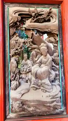 冠稲荷神社の芸術