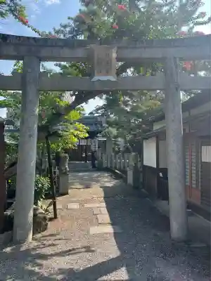 龍王宮秀郷社（橋守神社）(滋賀県)