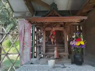 明王院（満願寺別院）の末社・摂社