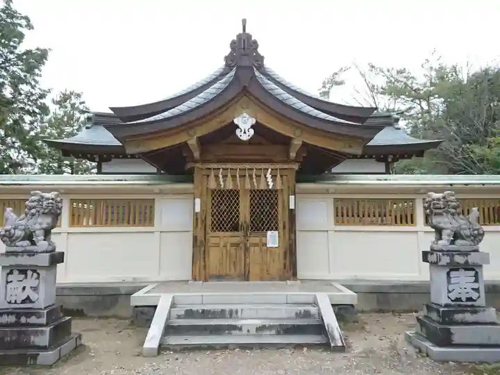 毘森神社の本殿・本堂