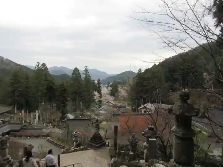 華厳寺(岐阜県)