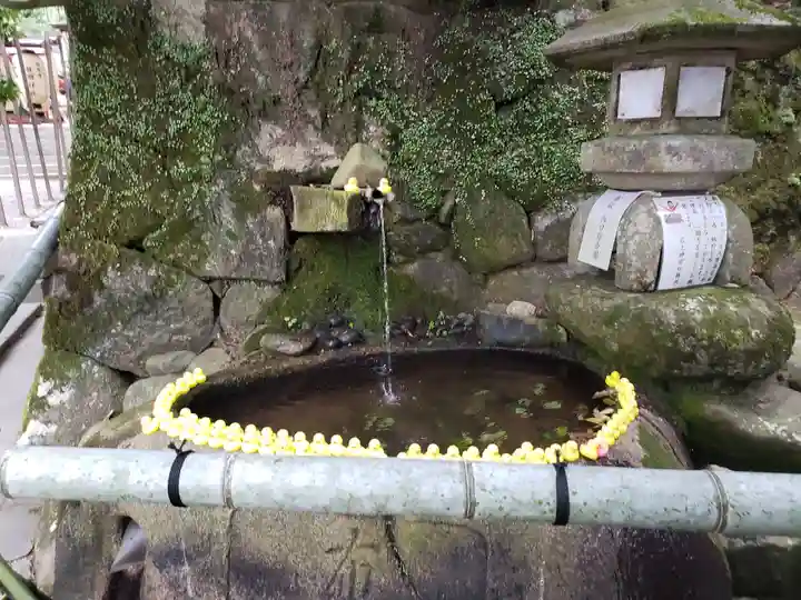 石上神宮の手水舎