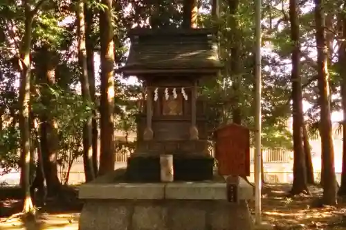 鹿嶋神社の{uncategorized: "未分類", other: "その他", undefined: "問題あり", building: "その他建物", grave: "お墓", sacred_gate: "鳥居", guardian: "狛犬", statue: "像", buddha: "仏像", history: "歴史", nature: "自然", garden: "庭園", animal: "動物", pagoda: "塔", temizu: "手水舎", mountain_gate: "山門・神門", sanctuary: "本殿・本堂", subordinate: "末社・摂社", art: "芸術", scenery: "景色", jizo: "地蔵", ema: "絵馬", goshuin: "御朱印", omikuji: "おみくじ", items: "授与品その他", amulet: "お守り", goshuincho: "御朱印帳", eats: "食事", festival: "お祭り", votive_dance: "神楽", shichigosan: "七五三参", wedding: "結婚式", experience: "体験その他", initially: "初詣", around: "周辺", anti_infection: "感染症対策"}
