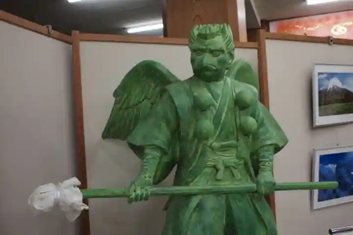 大神山神社奥宮の像