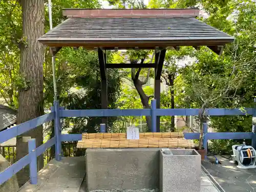 元神明宮の手水舎