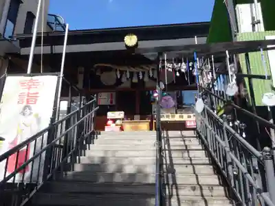 菊名神社の本殿・本堂