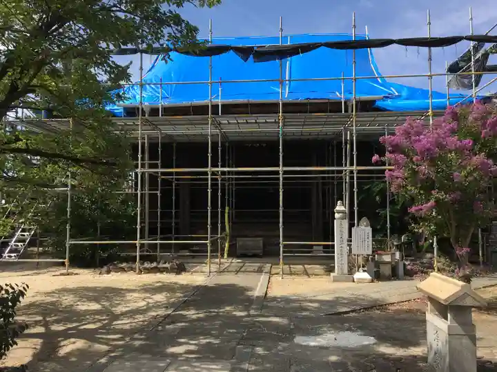 妙楽寺の本殿・本堂