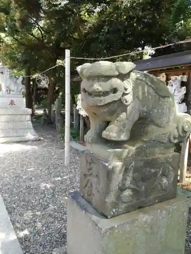 菊田神社の狛犬