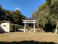 地神社の鳥居