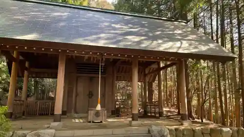 千早神社の本殿