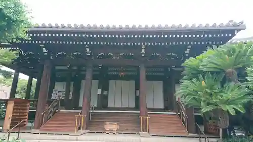 淨教寺の本殿・本堂