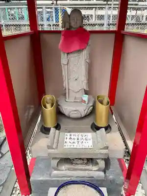 木更津駅東口無縁観音講の地蔵