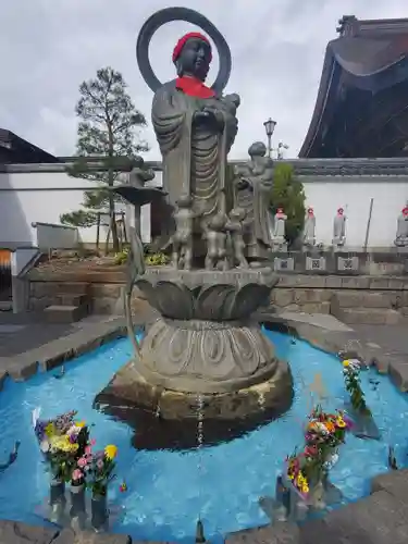 善光寺大本願の地蔵