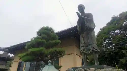 長久寺の像