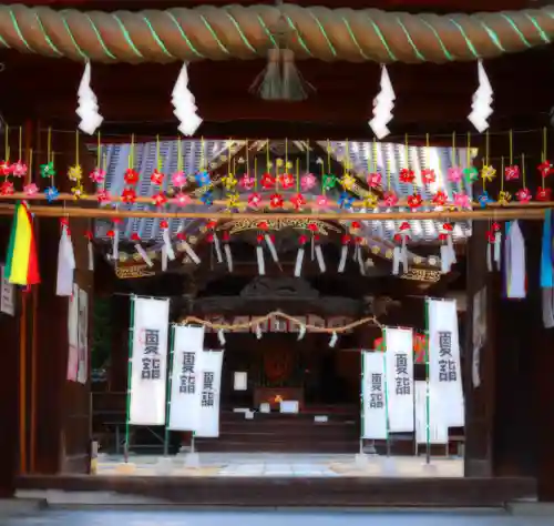 三津厳島神社の山門