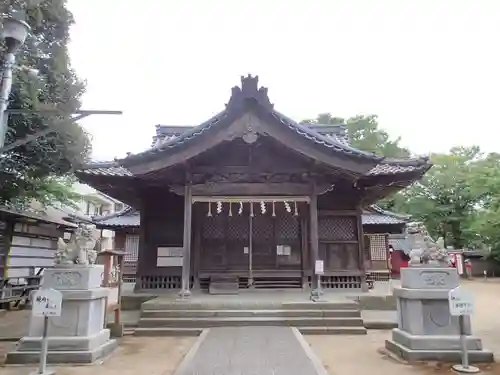 氷川神社の本殿