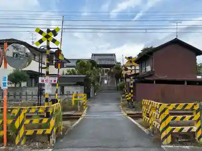 少林寺の{uncategorized: "未分類", other: "その他", undefined: "問題あり", building: "その他建物", grave: "お墓", sacred_gate: "鳥居", guardian: "狛犬", statue: "像", buddha: "仏像", history: "歴史", nature: "自然", garden: "庭園", animal: "動物", pagoda: "塔", temizu: "手水舎", mountain_gate: "山門・神門", sanctuary: "本殿・本堂", subordinate: "末社・摂社", art: "芸術", scenery: "景色", jizo: "地蔵", ema: "絵馬", goshuin: "御朱印", omikuji: "おみくじ", items: "授与品その他", amulet: "お守り", goshuincho: "御朱印帳", eats: "食事", festival: "お祭り", votive_dance: "神楽", shichigosan: "七五三参", wedding: "結婚式", experience: "体験その他", initially: "初詣", around: "周辺", anti_infection: "感染症対策"}