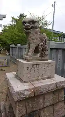 三社神社の狛犬