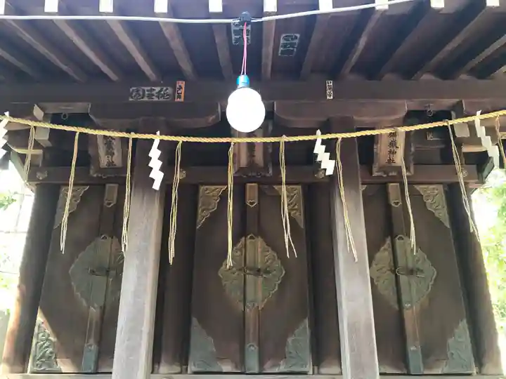 青山熊野神社の本殿・本堂