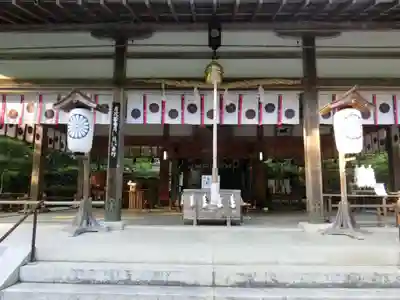 丹生川上神社(中社)の本殿・本堂