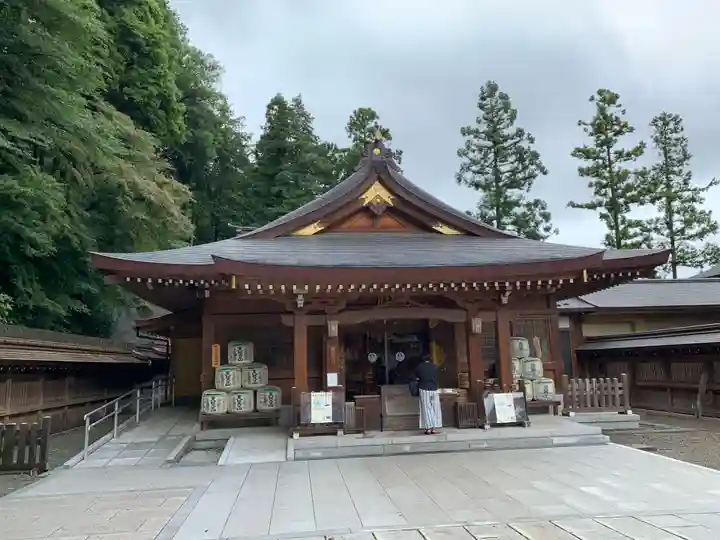高麗神社の本殿・本堂