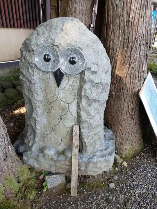 春日山神社のその他建物
