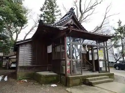 猿丸神社の本殿
