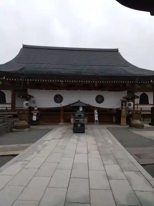 善光寺大本願の本殿・本堂