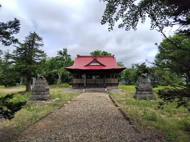 共成神社の本殿・本堂