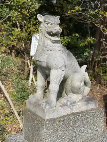 白旗神社の狛犬