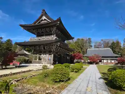 総持寺祖院の{uncategorized: "未分類", other: "その他", undefined: "問題あり", building: "その他建物", grave: "お墓", sacred_gate: "鳥居", guardian: "狛犬", statue: "像", buddha: "仏像", history: "歴史", nature: "自然", garden: "庭園", animal: "動物", pagoda: "塔", temizu: "手水舎", mountain_gate: "山門・神門", sanctuary: "本殿・本堂", subordinate: "末社・摂社", art: "芸術", scenery: "景色", jizo: "地蔵", ema: "絵馬", goshuin: "御朱印", omikuji: "おみくじ", items: "授与品その他", amulet: "お守り", goshuincho: "御朱印帳", eats: "食事", festival: "お祭り", votive_dance: "神楽", shichigosan: "七五三参", wedding: "結婚式", experience: "体験その他", initially: "初詣", around: "周辺", anti_infection: "感染症対策"}