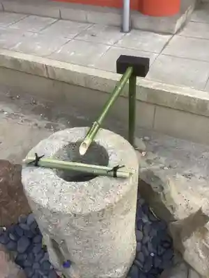 泥江縣神社の手水舎