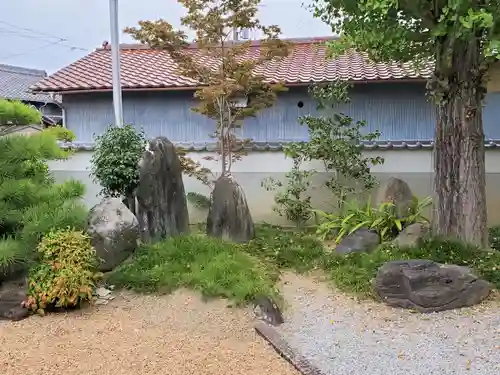 南宗寺の庭園