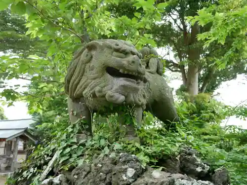 佐波波地祇神社の狛犬