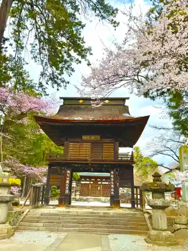 恵林寺の{uncategorized: "未分類", other: "その他", undefined: "問題あり", building: "その他建物", grave: "お墓", sacred_gate: "鳥居", guardian: "狛犬", statue: "像", buddha: "仏像", history: "歴史", nature: "自然", garden: "庭園", animal: "動物", pagoda: "塔", temizu: "手水舎", mountain_gate: "山門・神門", sanctuary: "本殿・本堂", subordinate: "末社・摂社", art: "芸術", scenery: "景色", jizo: "地蔵", ema: "絵馬", goshuin: "御朱印", omikuji: "おみくじ", items: "授与品その他", amulet: "お守り", goshuincho: "御朱印帳", eats: "食事", festival: "お祭り", votive_dance: "神楽", shichigosan: "七五三参", wedding: "結婚式", experience: "体験その他", initially: "初詣", around: "周辺", anti_infection: "感染症対策"}